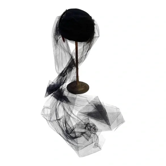 Vintage Tulle Train Art-Deco Rhinestone-Style Pillbox Hat - Picture 2 of 16